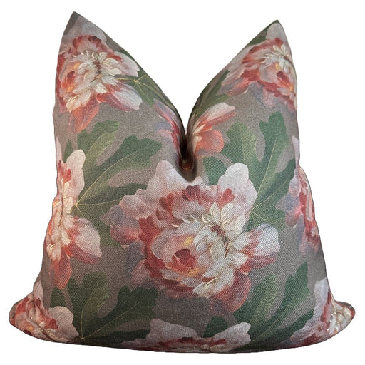 Daphne Indoor/Outdoor Pillow Cover