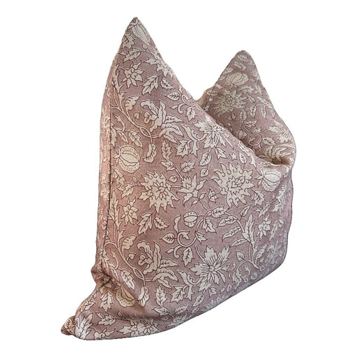 Goldie Indoor/Outdoor Pillow Cover