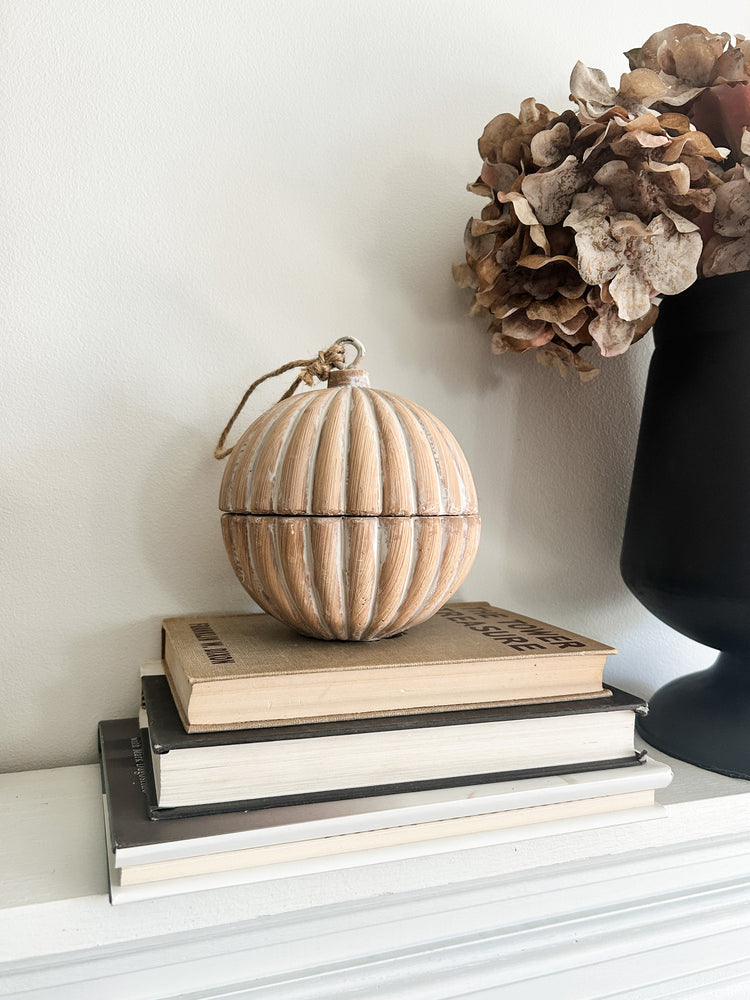 Ribbed Round Storage Object