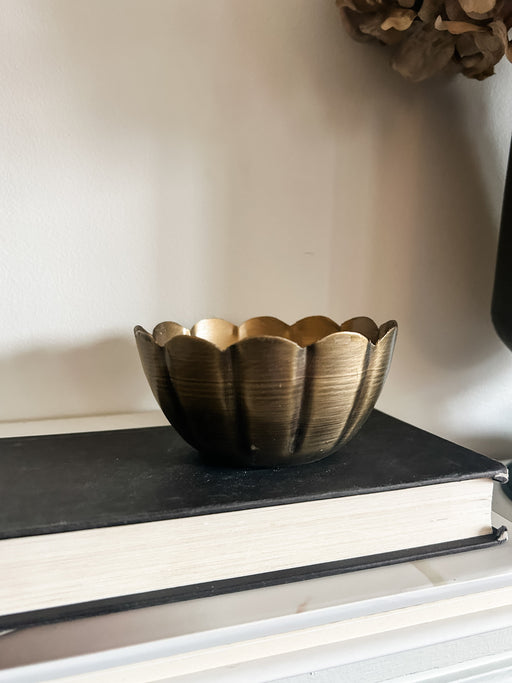 Mini Brass Scallop Bowl