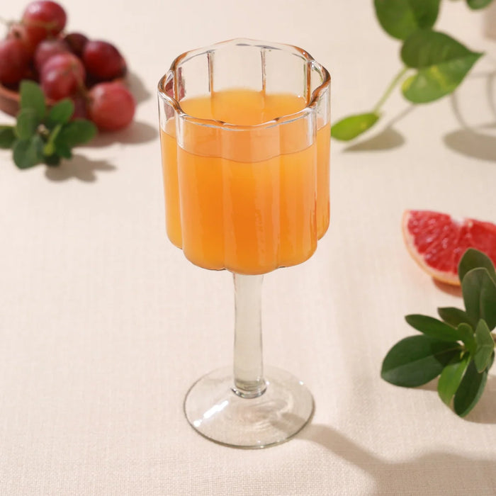 Daisy Wine Glass